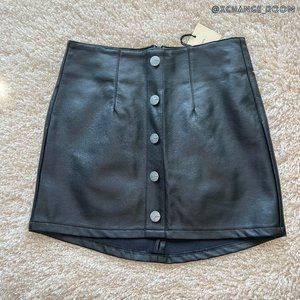 Francesca’s Franki Faux Leather Button Skirt Size Youth 14